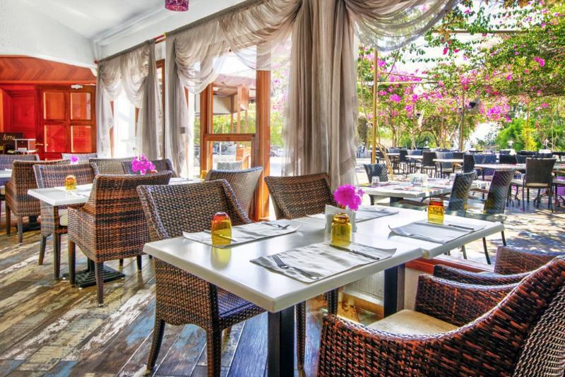 Merit Cyprus Gardens Holiday Famagusta  Exterior foto