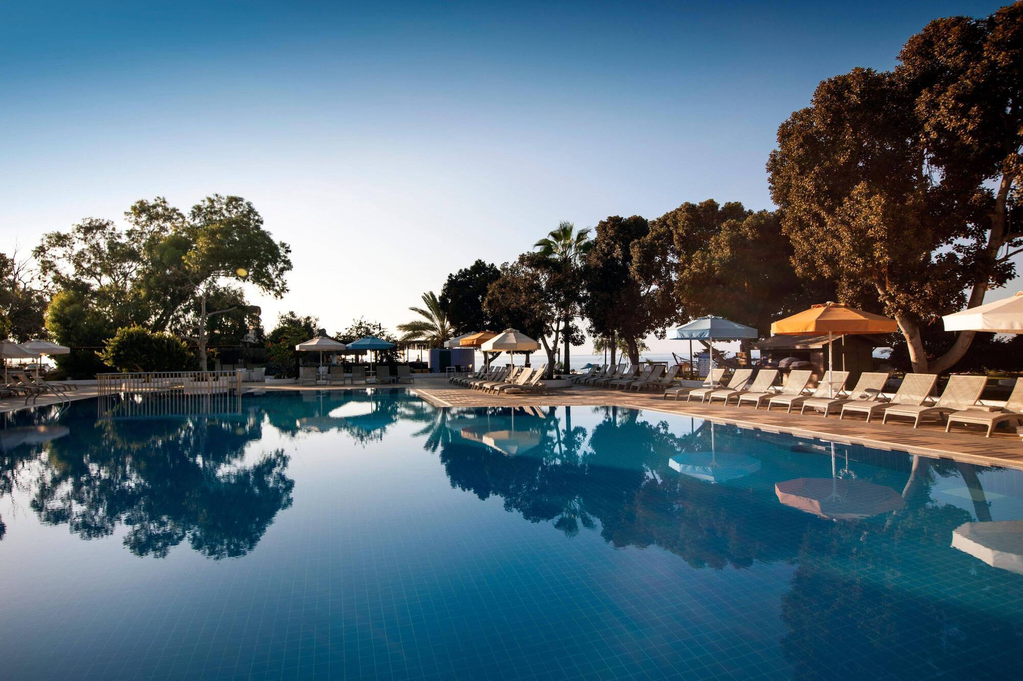Merit Cyprus Gardens Holiday Famagusta  Exterior foto