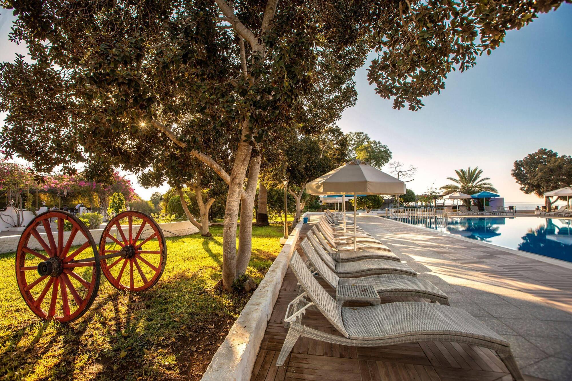 Merit Cyprus Gardens Holiday Famagusta  Exterior foto