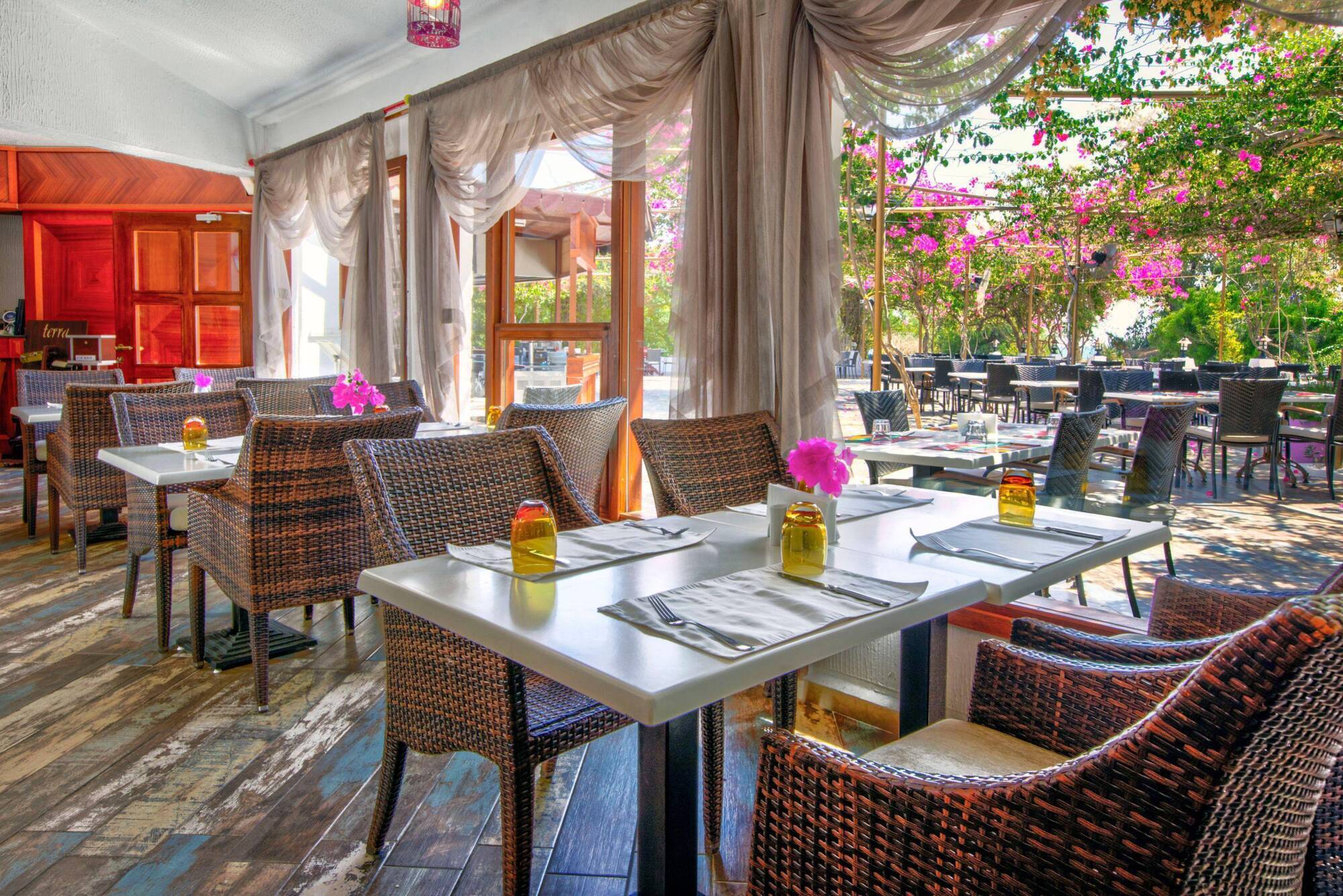 Merit Cyprus Gardens Holiday Famagusta  Exterior foto